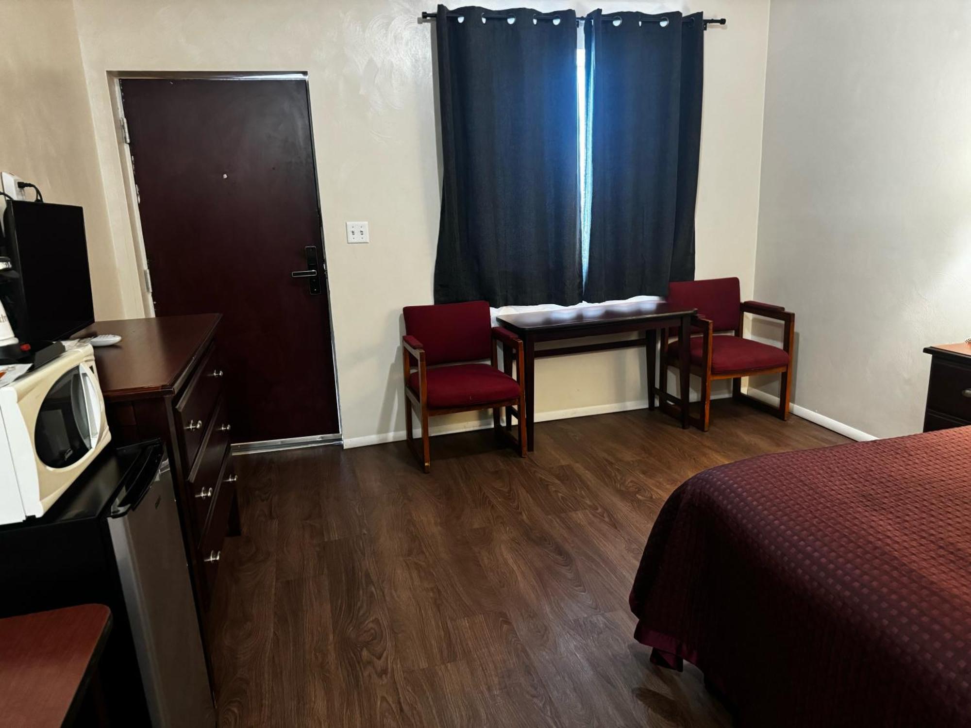 Heritage Inn Юниънтаун Екстериор снимка